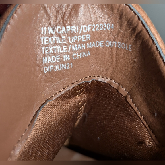 Daisy Fuentes Capri Ankle Boots Brown Women's Size 11W - Picture 6 of 7